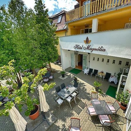 Hotel Magnolia بالاتونزيبيد المظهر الخارجي الصورة