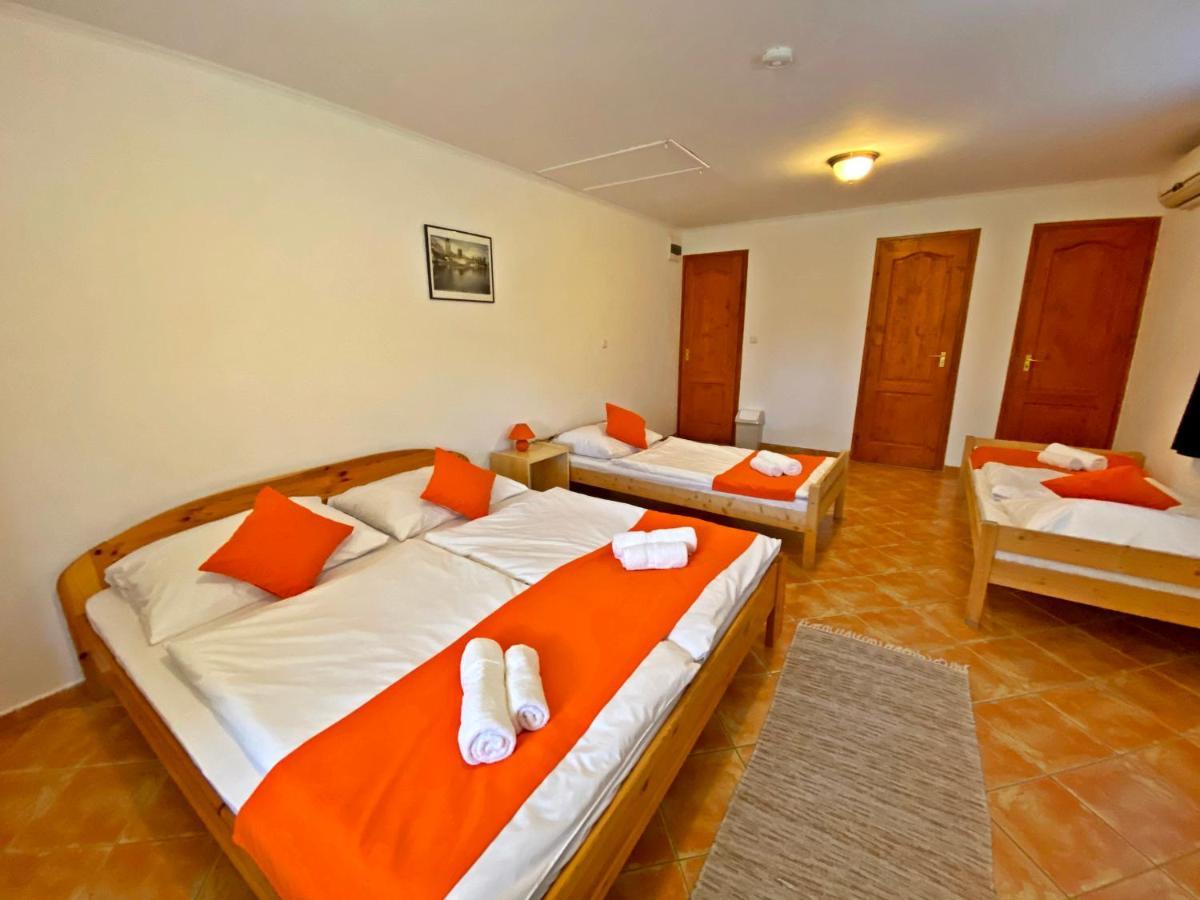 Hotel Magnolia بالاتونزيبيد المظهر الخارجي الصورة