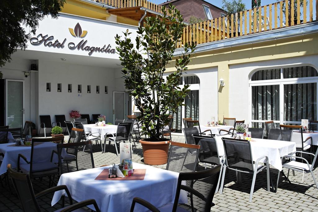 Hotel Magnolia بالاتونزيبيد المظهر الخارجي الصورة